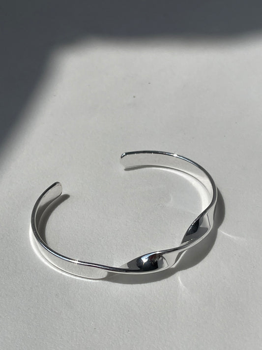Shawna Double Twist Cuff Bracelet In Silver