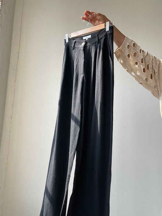 Alexandra Classics Cotton Pants In Black