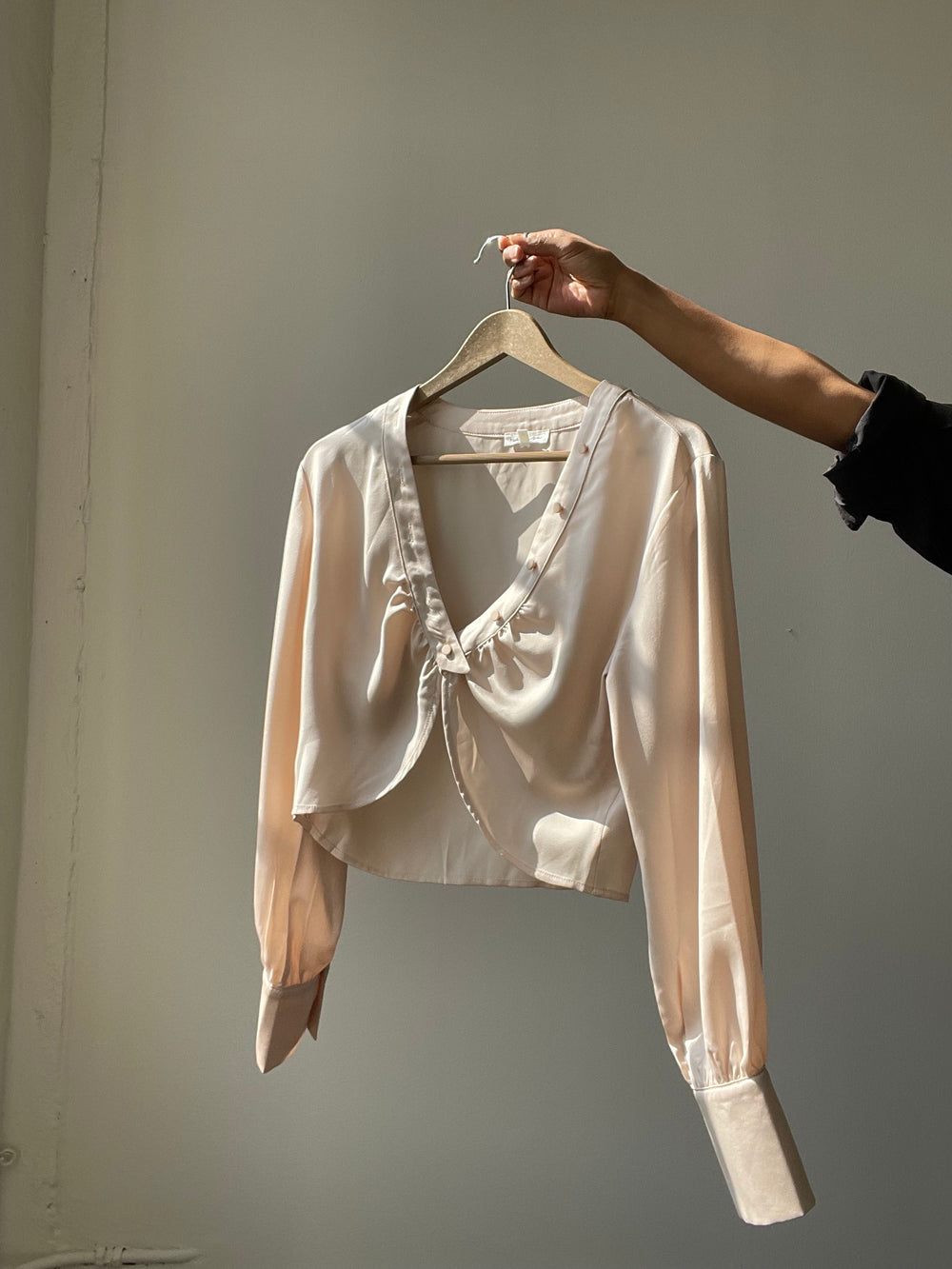 Abilene Single Closure Long Sleeve Crop Top In Cream