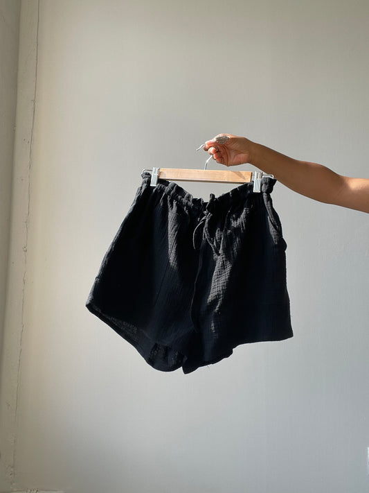 Kelsey Cotton Drawstring Shorts In Black