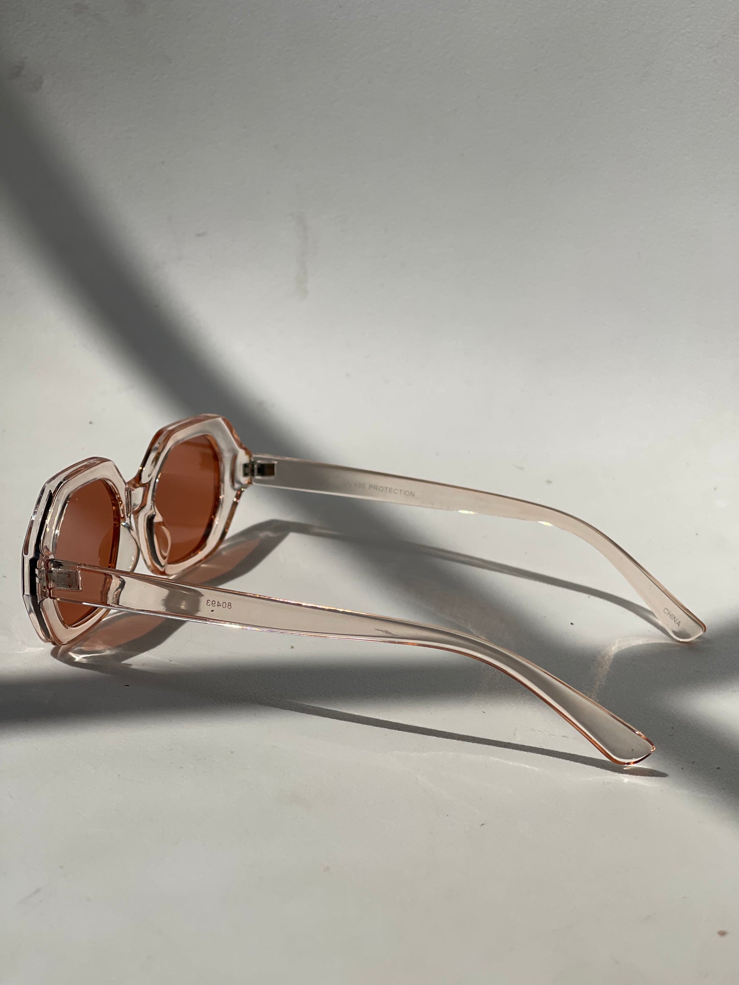 Kelsey Retro 80s Style Sunglasses In Taupe