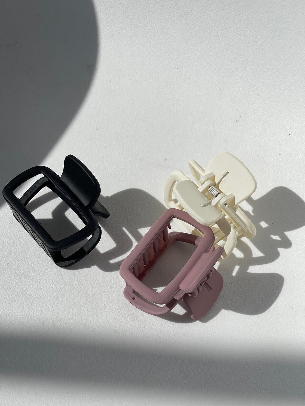 Maci Mini Hallow Modern Claw Clip Set