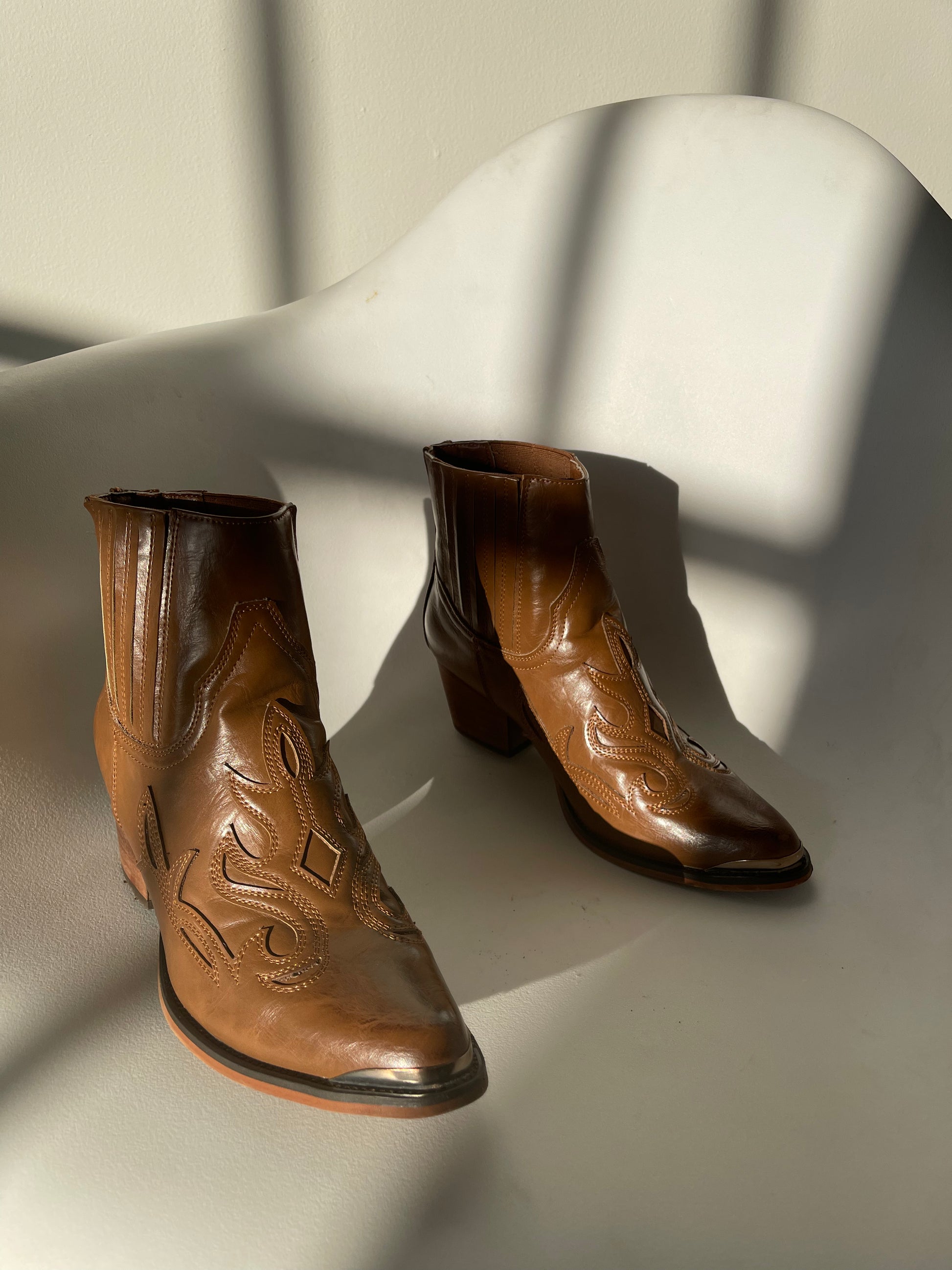 Sartore western top ankle boots