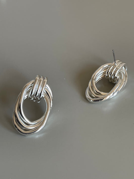 Classic Tri Link Earring In Silver