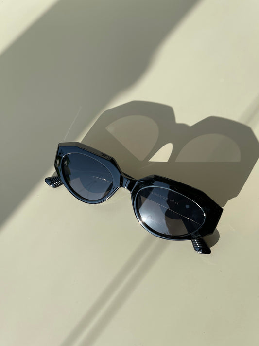 Donte Double Gold Bar Sunglasses In Gloss Black
