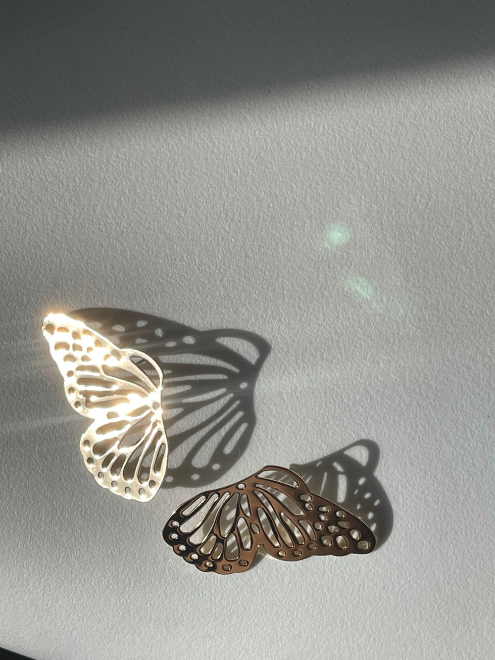 Geo Cutout Statement Butterfly Wing Earring In Gold
