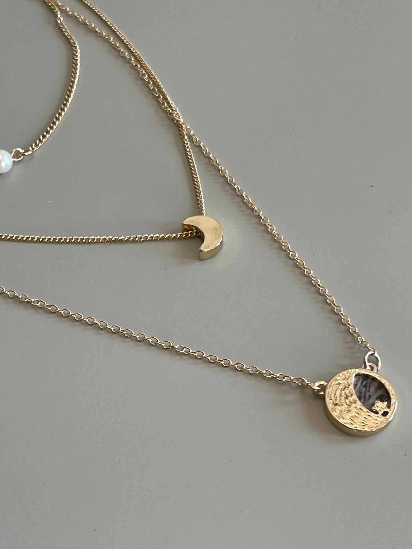 Star Moon & Pearls Layered Necklace In Gold
