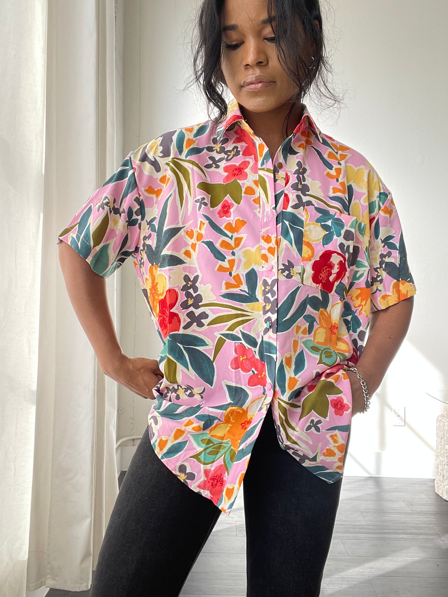 Carmen 80s Style Floral Short Sleeve Button Down Shirt In Bubble Gum