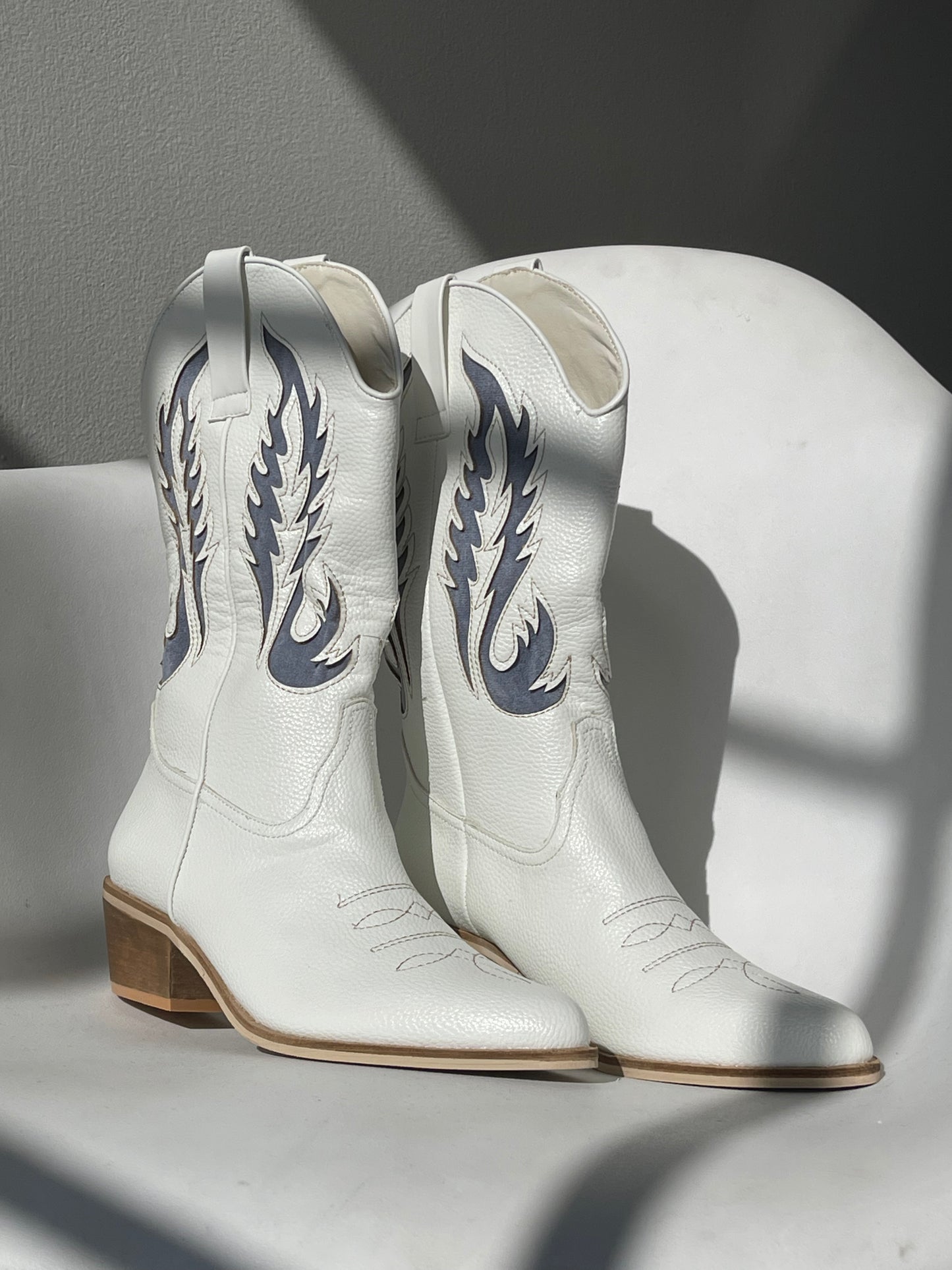 Wesley Classic Western Style Cowboy Boot In White Denim