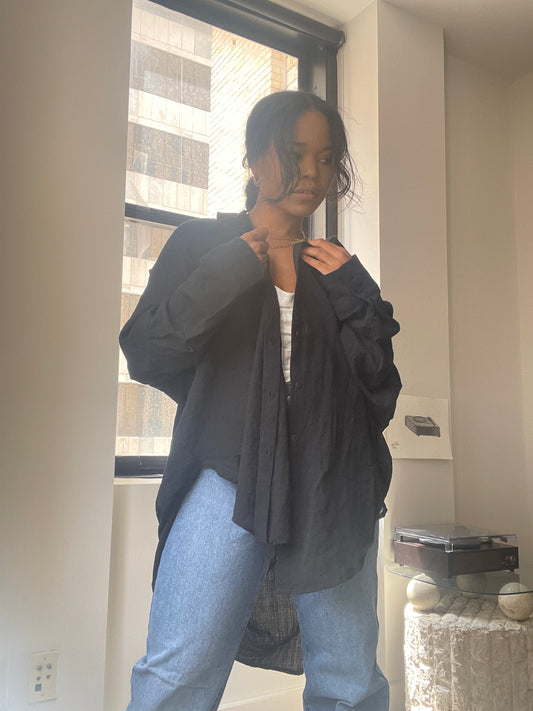 Timmy Button-Down Oversized Boyfriend Shirt In Black