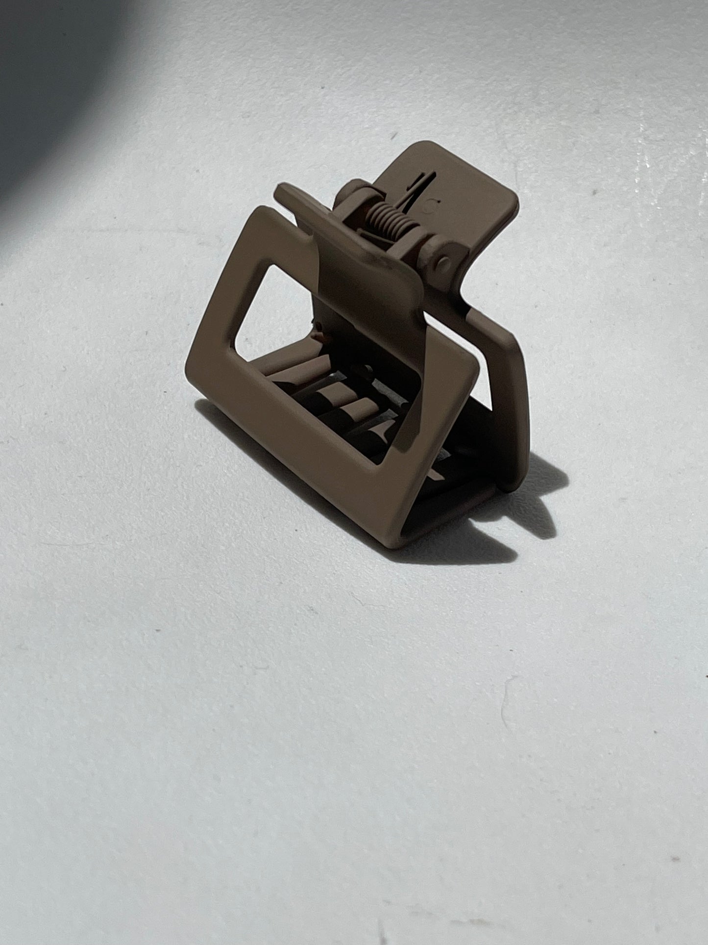 Merideth Mid Size Square Matte Claw Clip In Brown