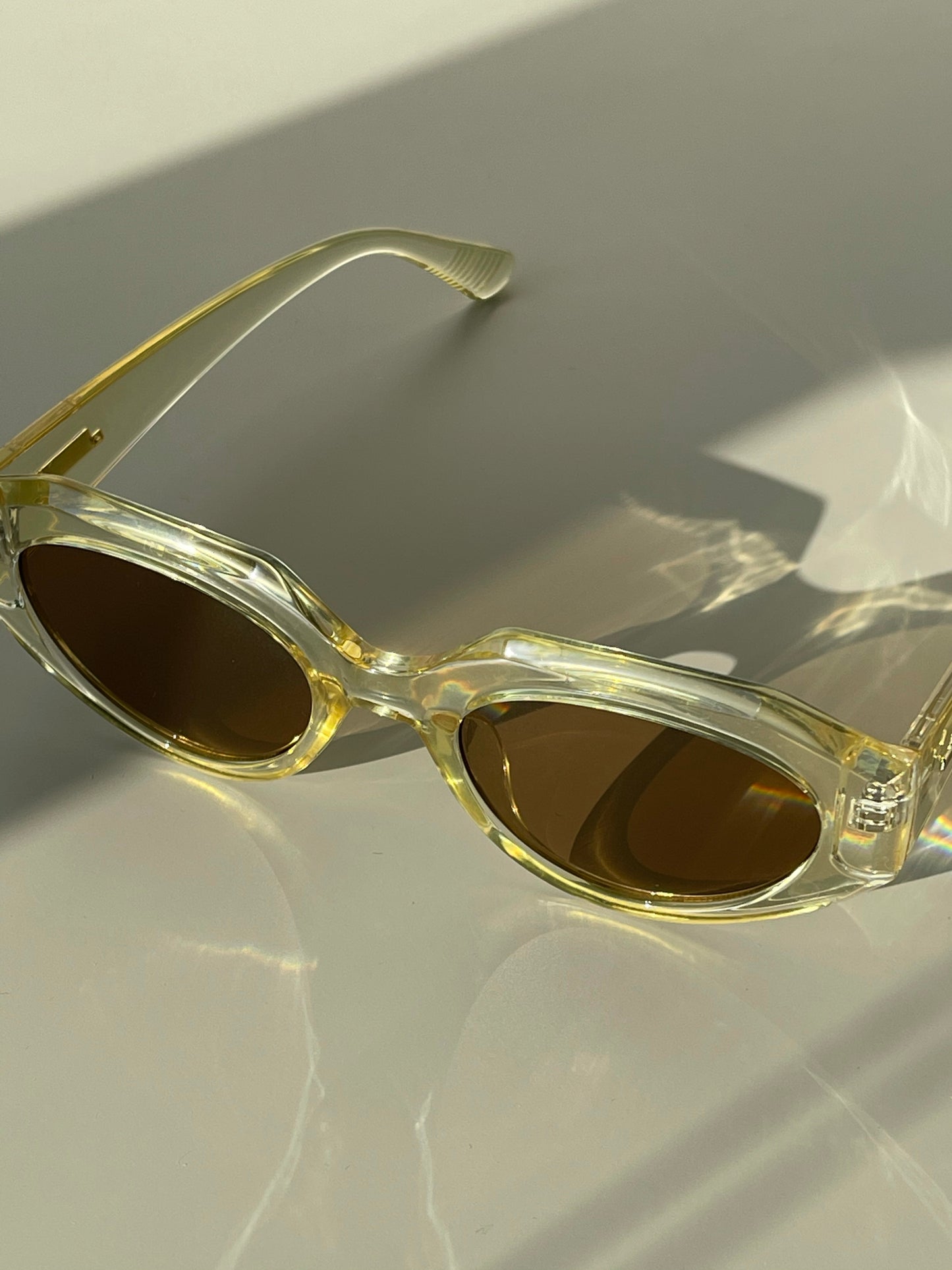 Donte Double Gold Bar Sunglasses In Lemon