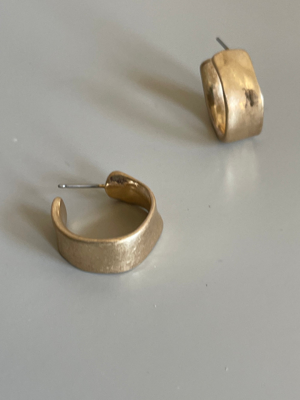 Organic Soft Wave Hug Hoop Earring In Matte Gold