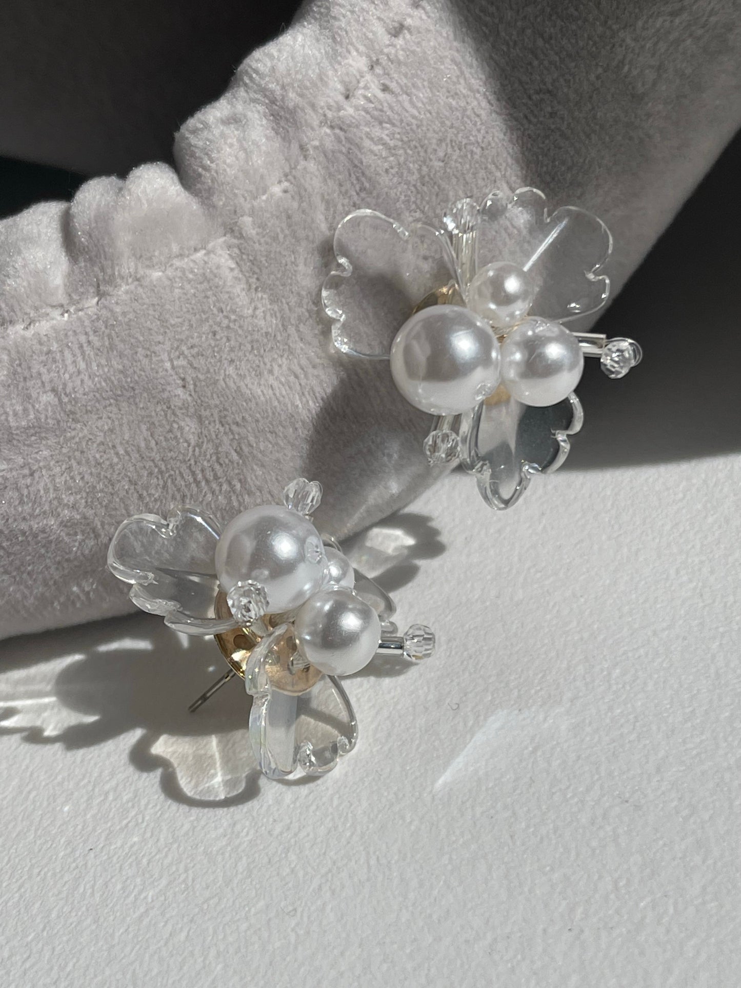 Thelma Pearl & Clear Flower Stud Earring