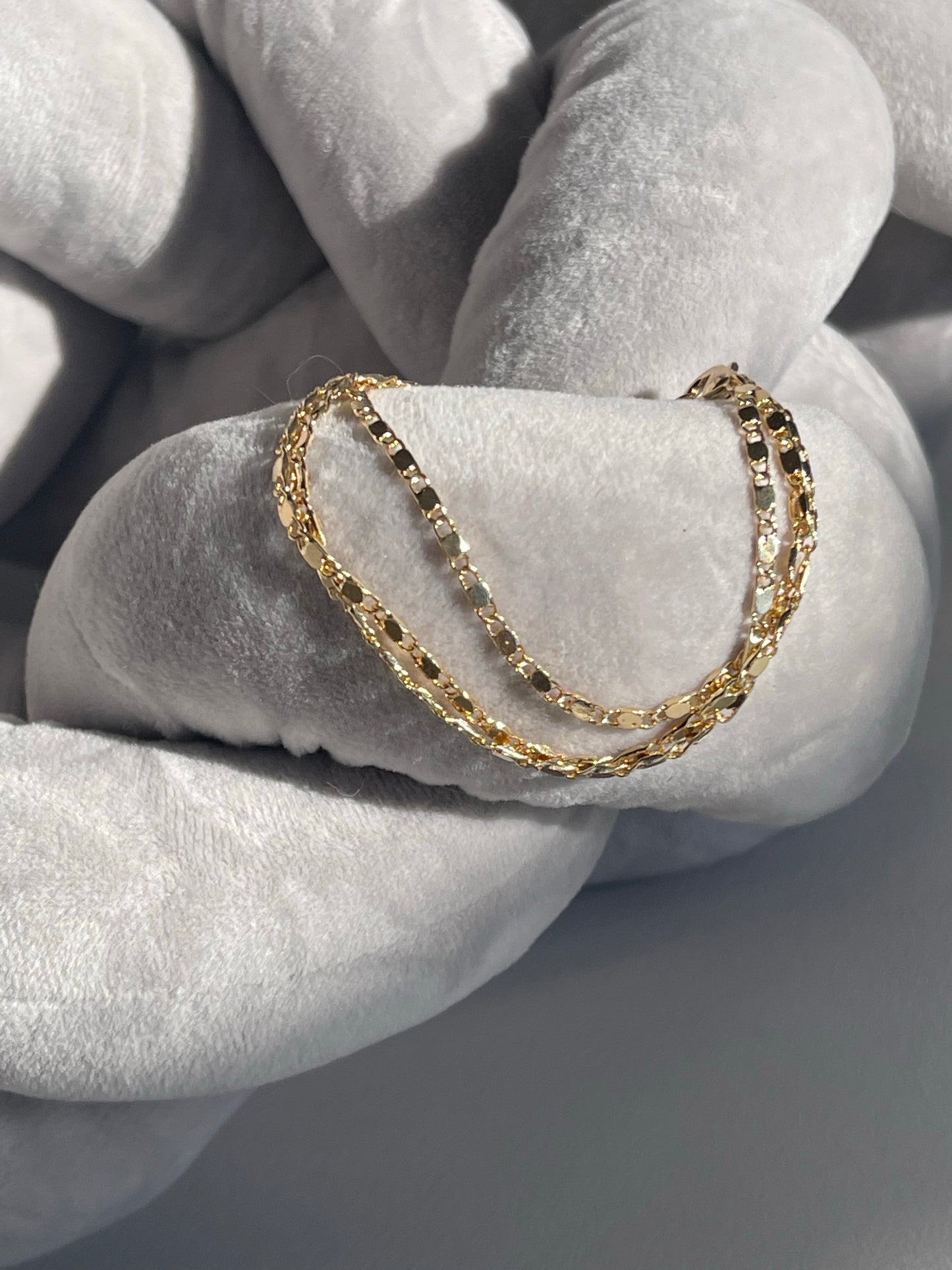 Trish Tri Link Chain Bracelet In Gold