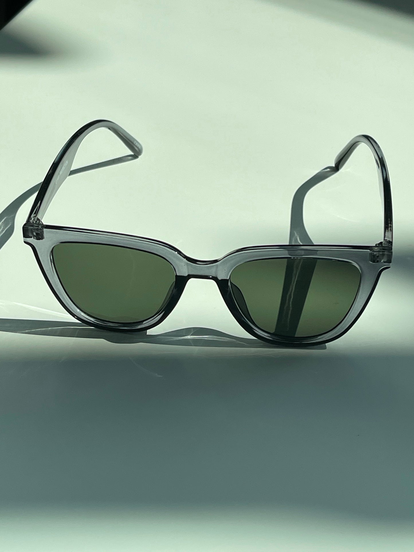 Regina Retro Square Sunglasses in Ice Grey