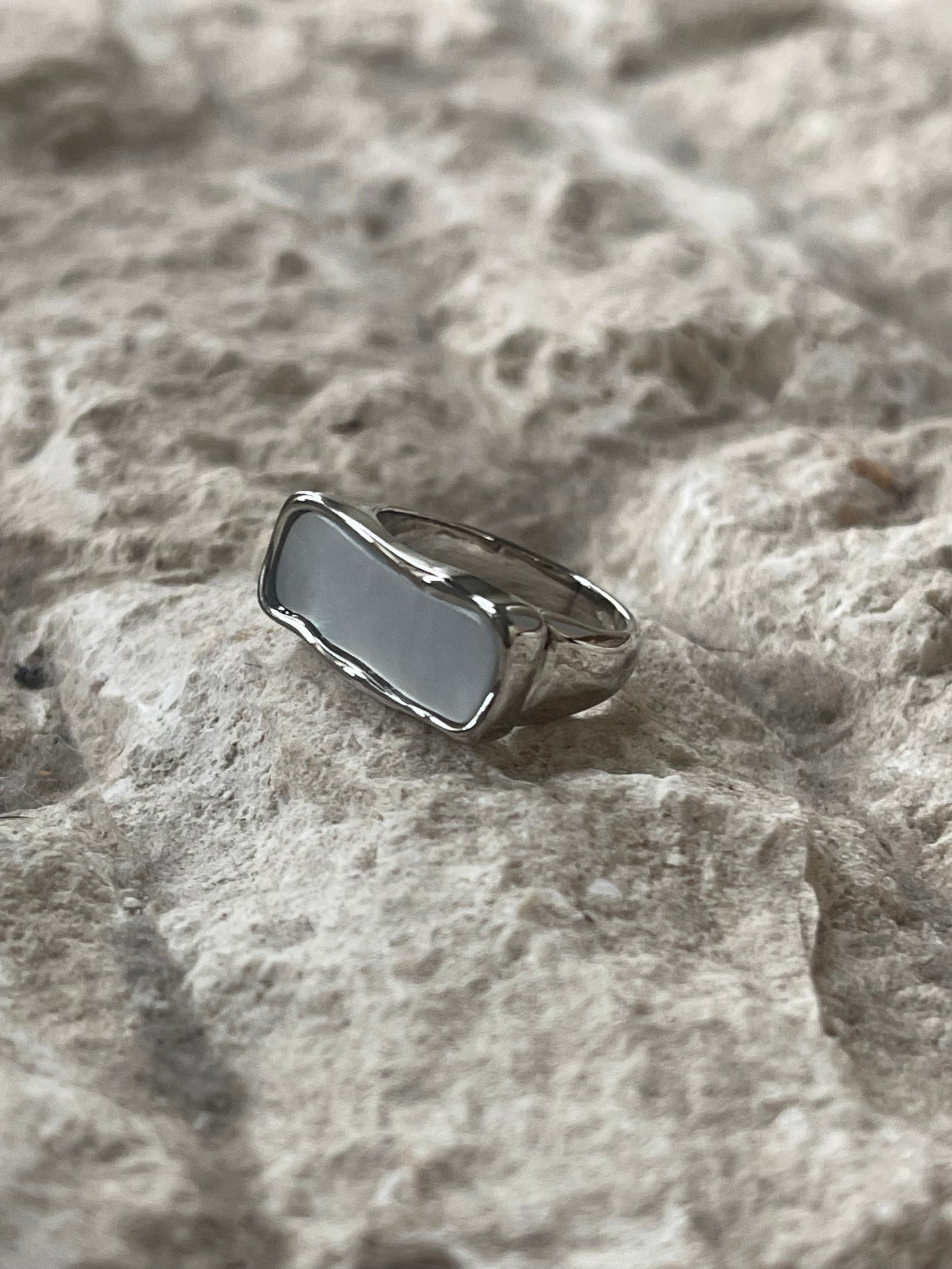 Organic Mother Of Pearl Wave Bar Ring In Silver & Ivory