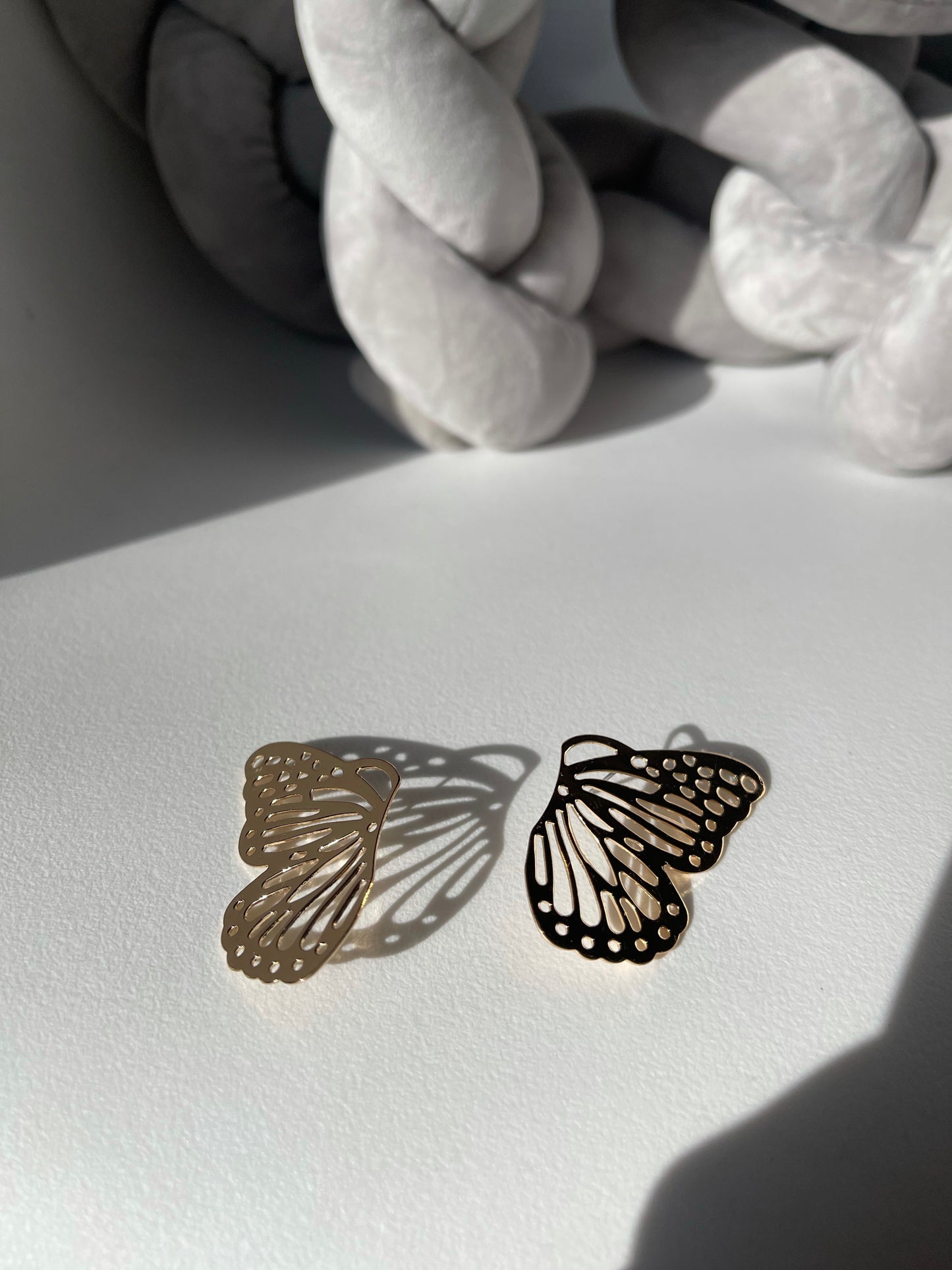 Geo Cutout Statement Butterfly Wing Earring In Gold