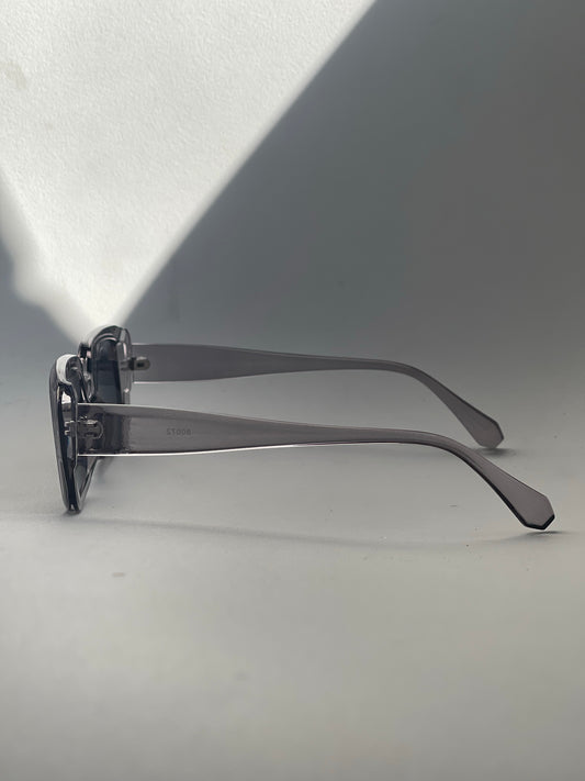 Sabrina Rectangle Sunglasses In Grey