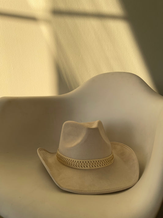 Carla Woven Belt Cowboy Hat In Ivory Cream