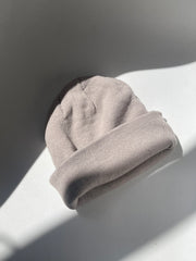 Eleanor Flat Knit Beanie Hat In Sand