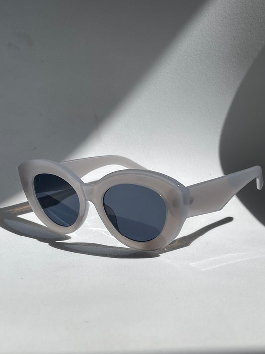 Dita Chunky Cat-Eye Sunglasses In Grey