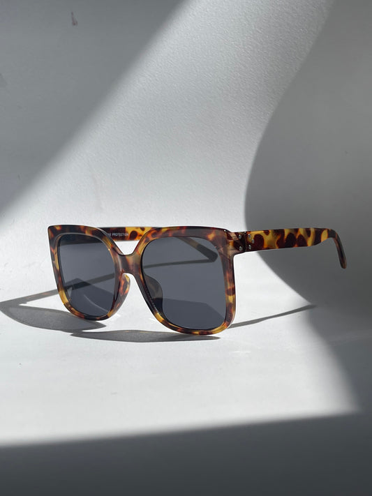 Aiko Oversized Square Sunglasses In Tortoise