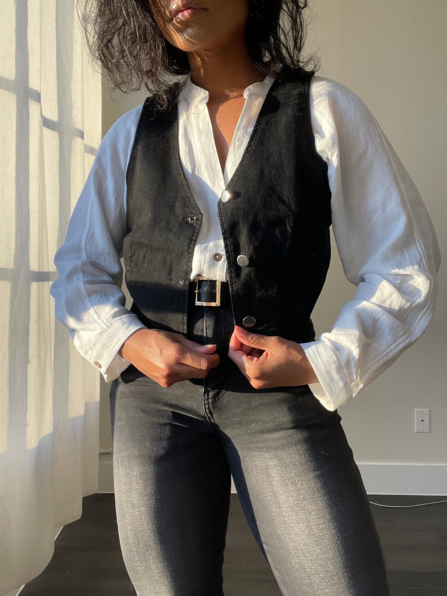 Taylor Cotton Button Classic Cowgirl Vest In Black Denim