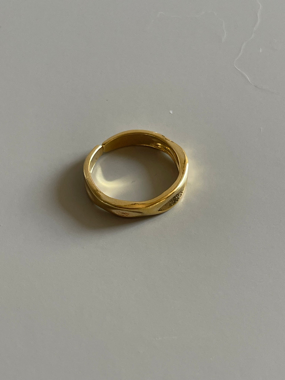 Classic Ripple Band Ring In Gold