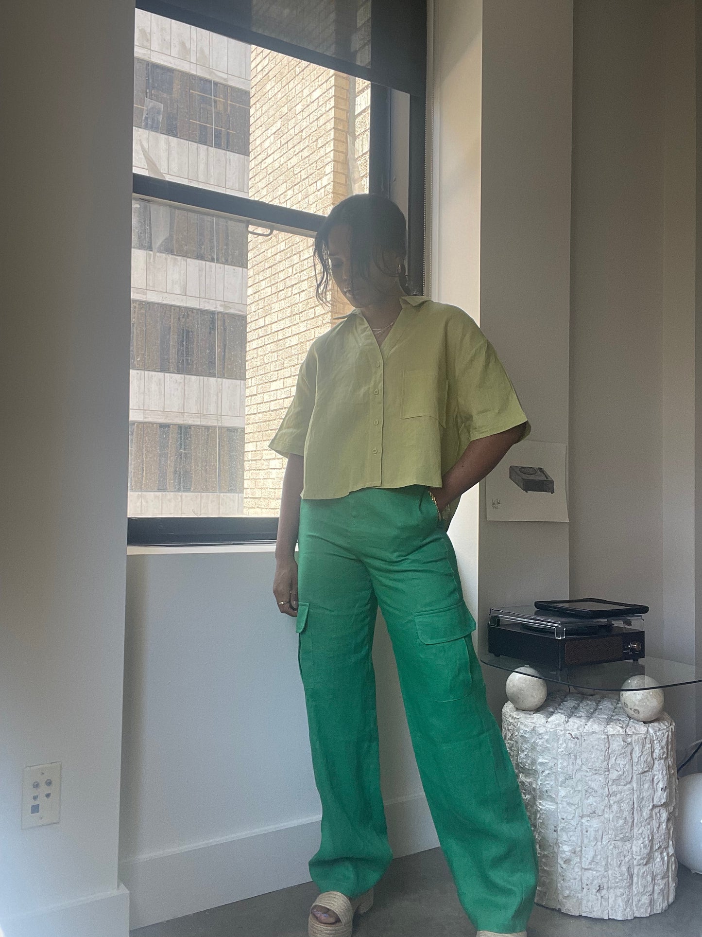 Myla Linen Cargo Pant In Kelly Green