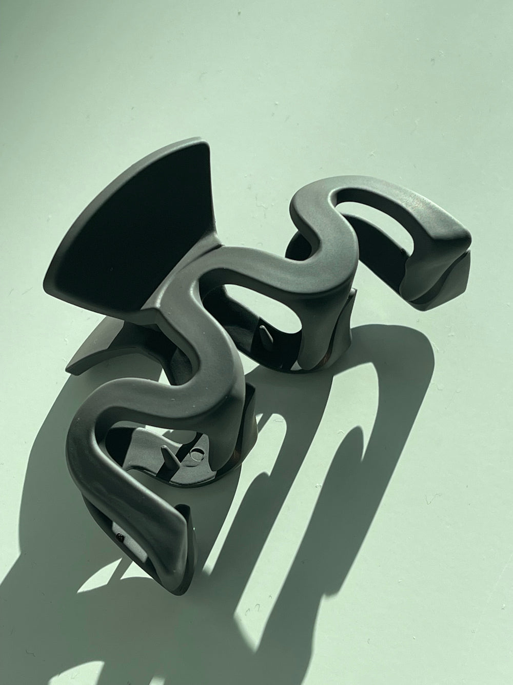 Wave Hair Claw Clip In Grey