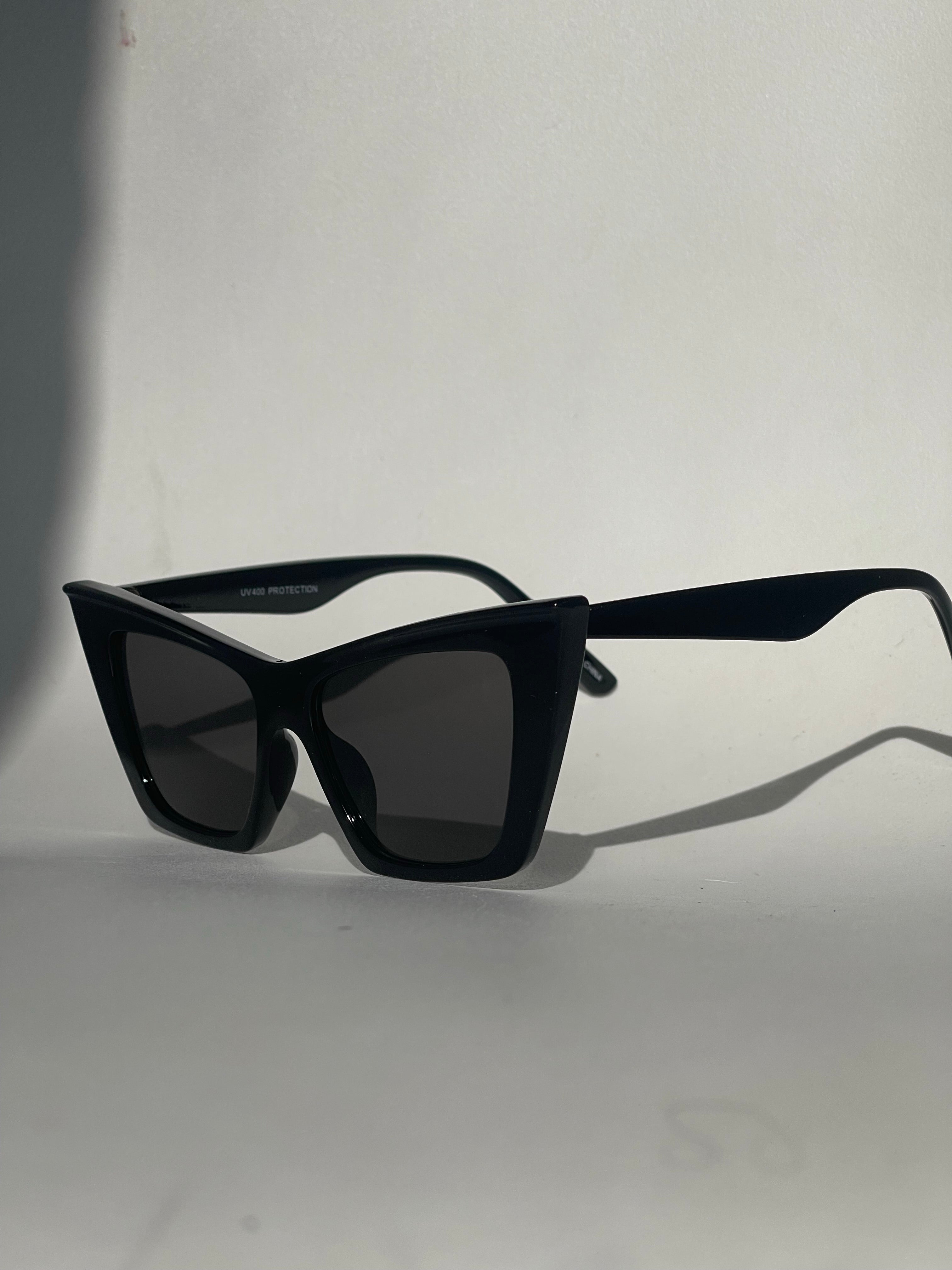 Muir Cat Eye Sunglasses In Jet Black – K. A. Classics