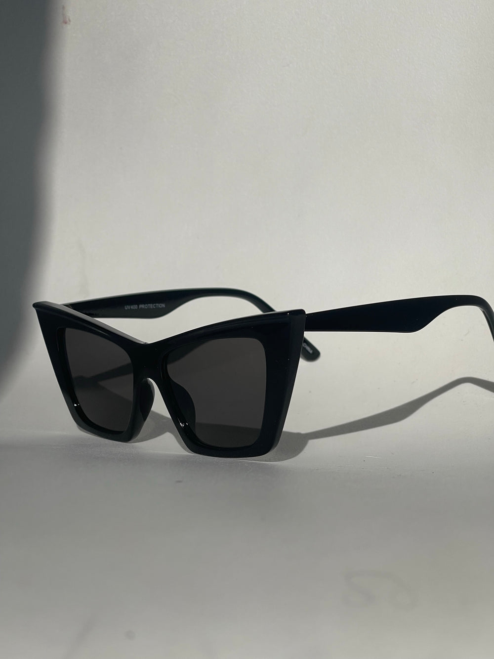 Muir Cat Eye Sunglasses In Jet Black