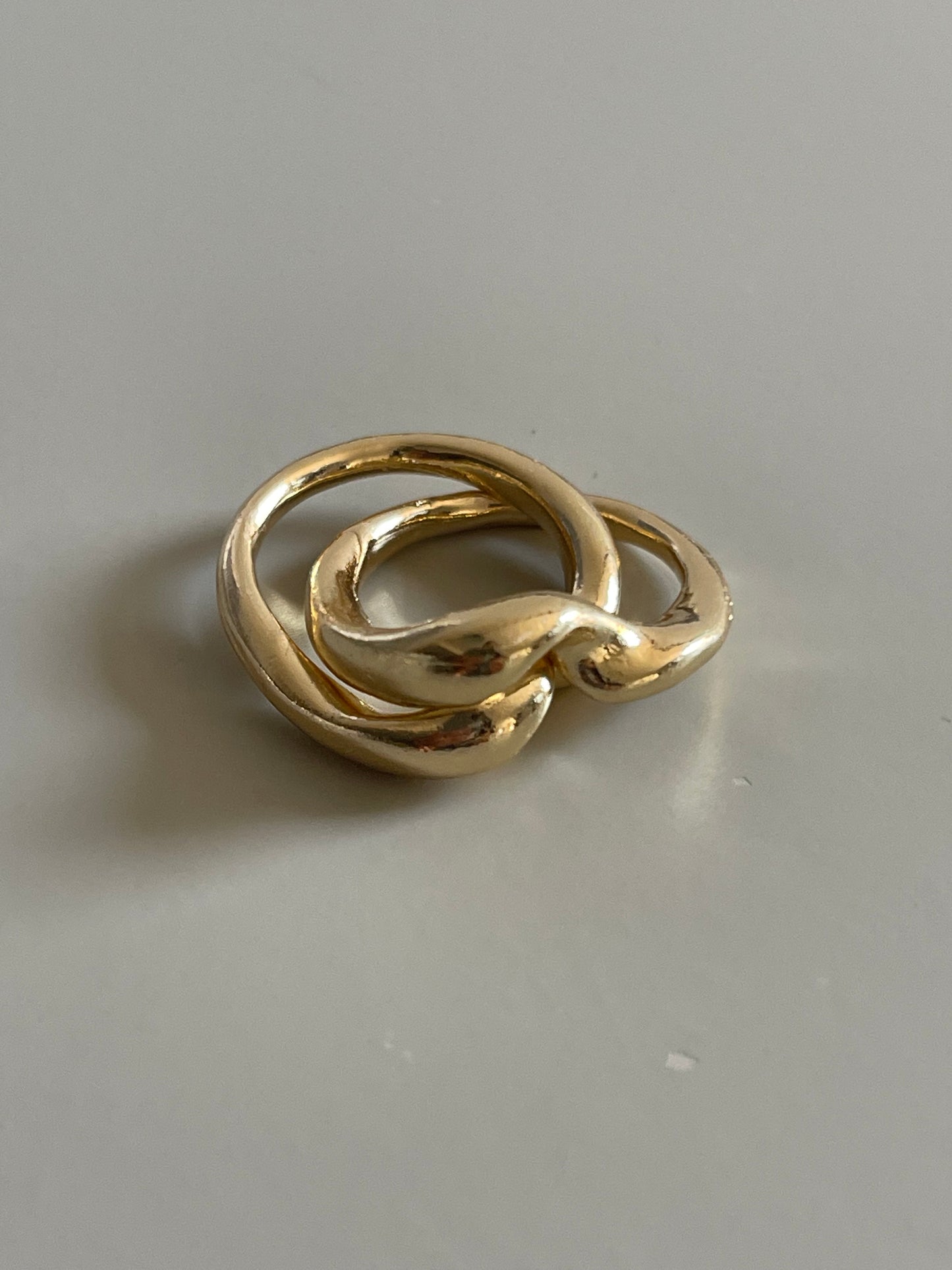 Infinity Double Lock Ring In Gold