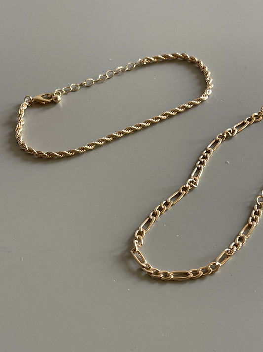 Twist & Classic Link Chain Bracelet Set In Gold