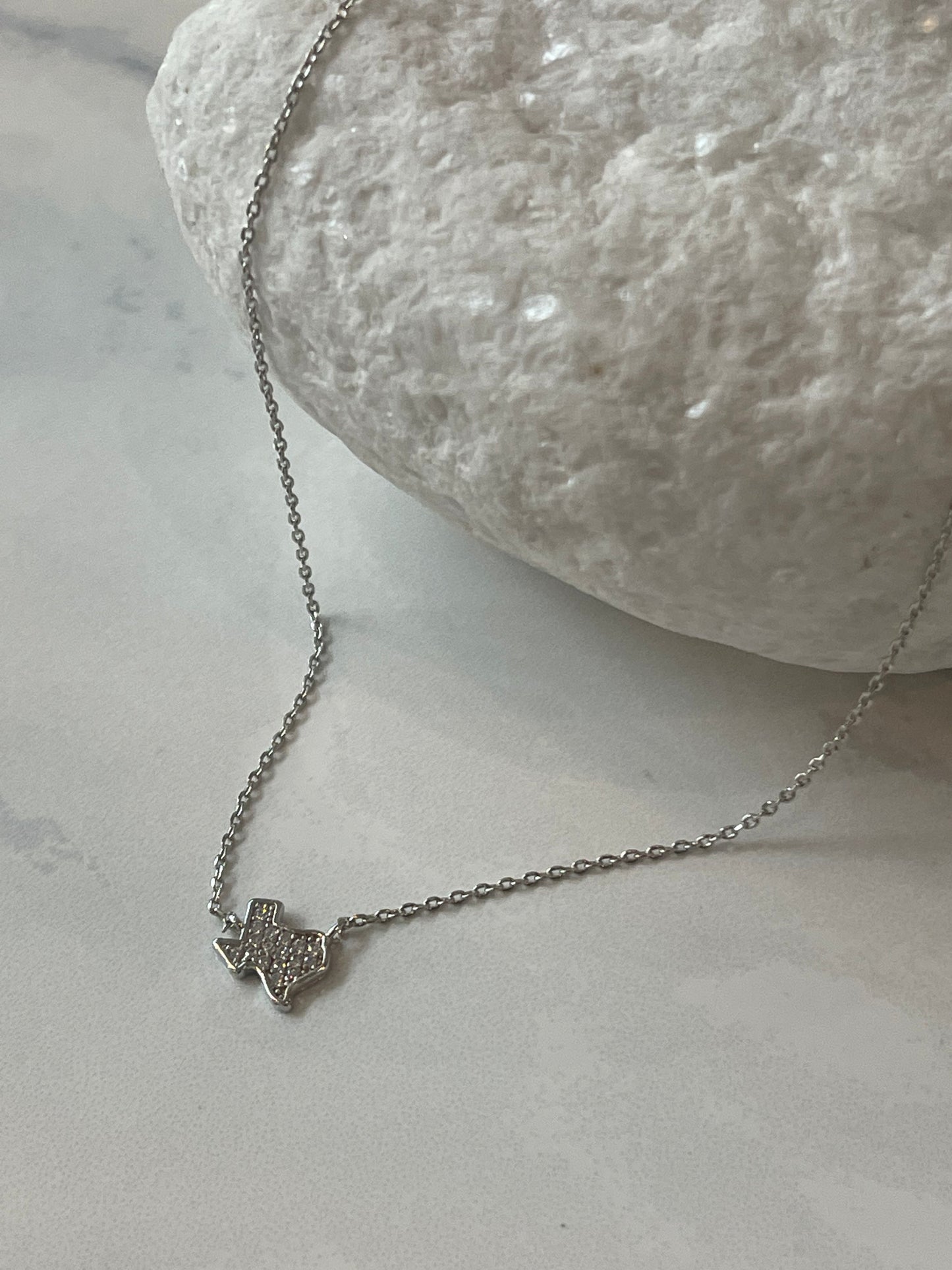 Mini Texas Charm Necklace In Silver