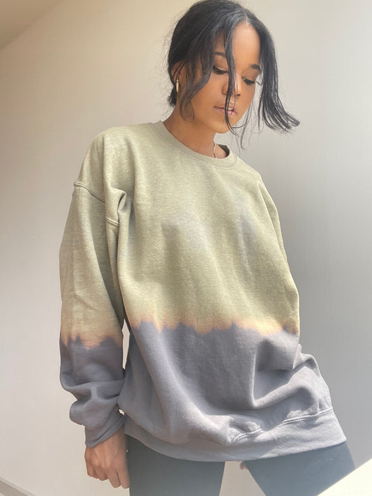 Logan Cotton Oversized Acid Pullover Sweatshirt In Olive