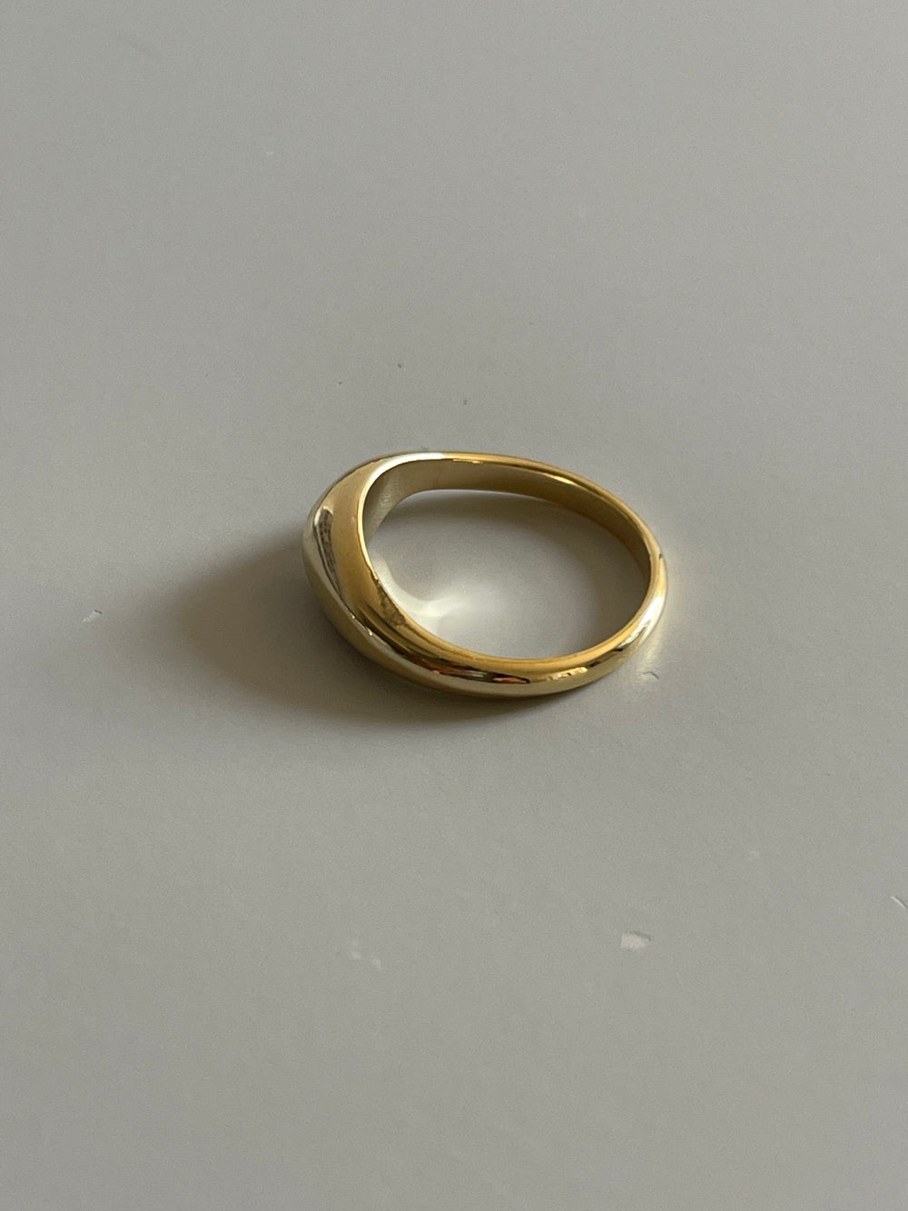 Mini Dome Peak Ring In Gold