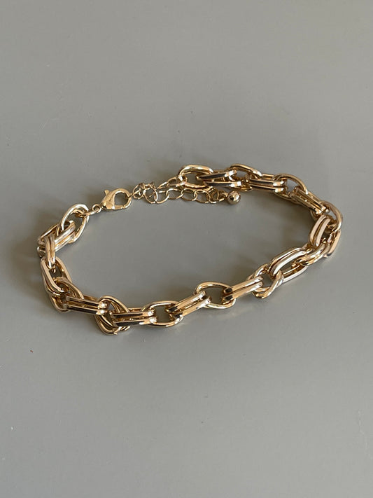 Sophia Classic Double Link Bracelet In Gold