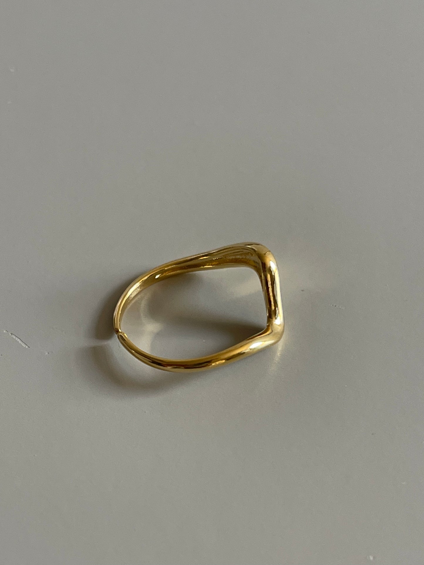 Organic Wave Ring In Gold