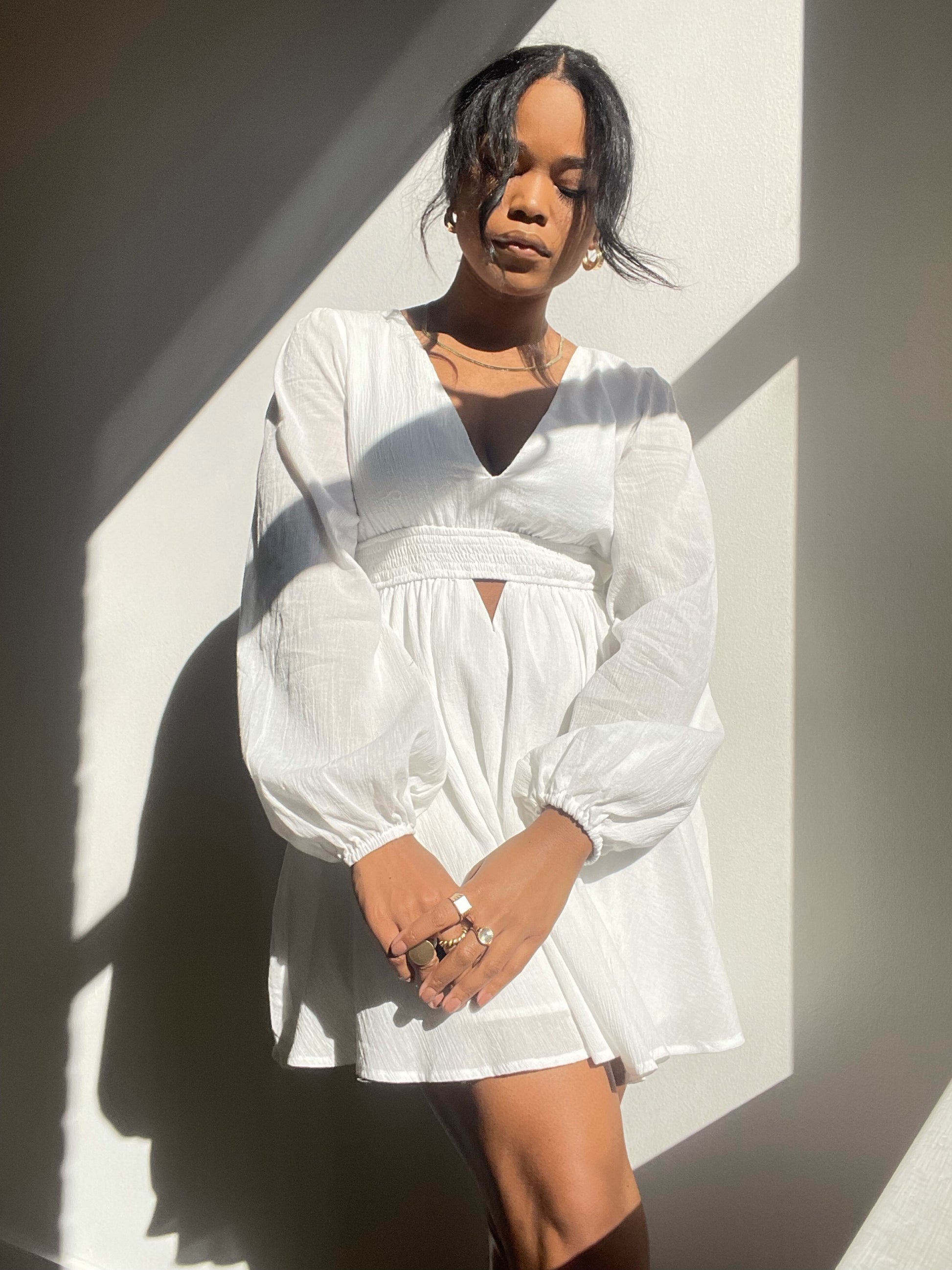 Izzie Long Puff Sleepve Cutout Cotton Dress In White – K. A. Classics