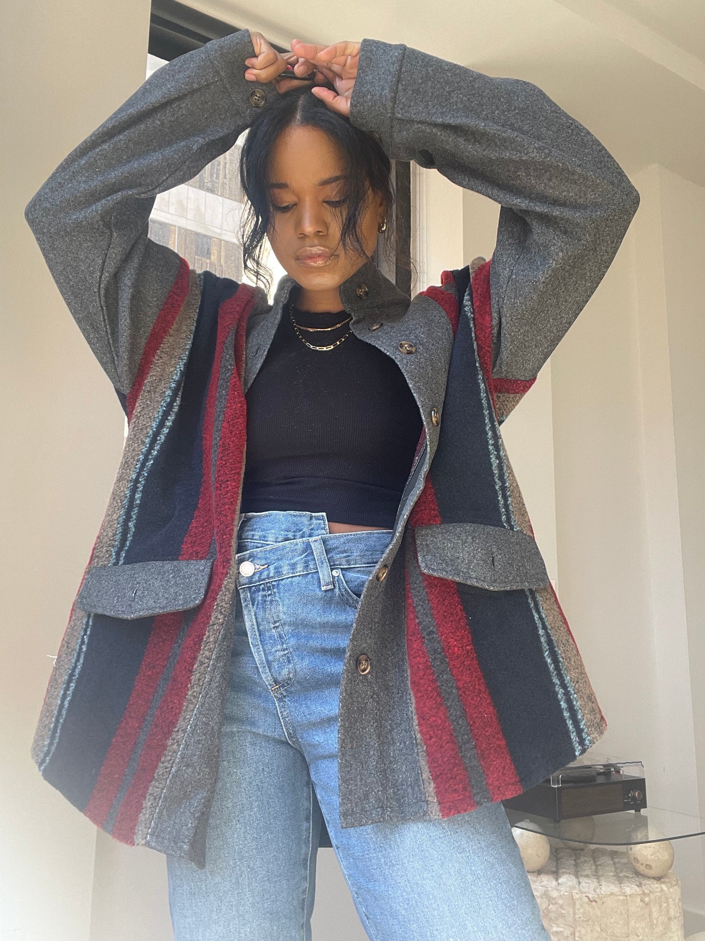 Vivian 90s Oversized Stripped Jacket In Grey Red